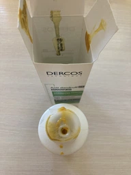 Шампунь Vichy Dercos посиленої дії проти лупи для жирного волосся і подразненої шкіри голови 390 мл (3337871331290)