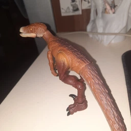 Figurka Mattel Jurassic World Ornitholestes 23 cm JKM91 (194735353095) фото от покупателей 1