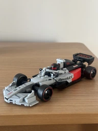 Конструктор LEGO Speed Champions Гоночный болид Audi Revolut F1 Team R26 216 деталей (77259) фото от покупателей 3