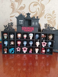 Модульный Раскладной Домик для Фигурок Stranger Things Kinder Joy Funko Pop Stand / Display / Для 24 Фигурок из Сериала Странные Дела