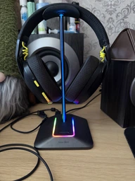Підставка для навушників New Bee NB-Z8 ігрова RGB підсвітка настільний тримач Pink