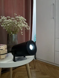 Проектор Smart 4K Projector Ultra HD до 130 дюймов мини портативный HDMI Android + iOS Bluetooth 5.0 Wi-Fi 6 мультимедийный домашний кинотеатр + черная точка фото от покупателей 3