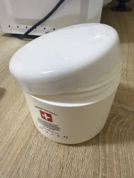 Маска Lovien для сухих и поврежденных волос Essential Mask Intensive Repair Therapy 500 мл