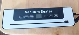 Вакууматор побутовий для продуктів їжі з дисплеєм та різаком Vacuum Sealer 120W вакууманий пакувальник автоматичний + 10 пакетів фото від покупців 4