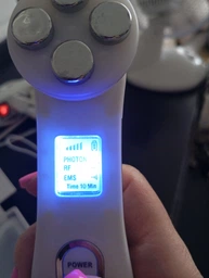 Мікрострумовий масажер для обличчя та шиї RF & EMS Beaty Instrument з мікротоками 9 режимів ліфтинг LPG та тонус шкіри для омолодження з мікрострумами електричний акумуляторний фото від покупців 5