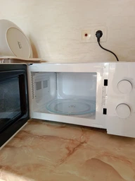 Мікрохвильова піч MO 20 E1WH Gorenje (2000003362622) фото від покупців 1
