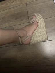 Босоножки PrettyLittleThing 39 Бежевый VF612-33_01