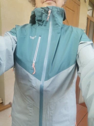Жіноча мембранна куртка Outdoor Research Foray 1 Gore-tex трекінгова для походів Розмір M Зелений з сірим фото от покупателей 2