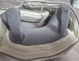 Масажер портативний акумуляторний Massager shoulder neck waist back legs для шиї, спини і тіла з підігрівом бежевий фото від покупців 5