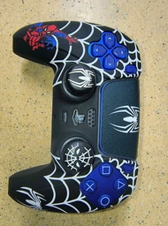 Качественный защитный силиконовый чехол Spider-Man Red для геймпада Sony DualSense PS5 + накладки на стики [466129679] фото от покупателей 5