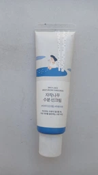 Зволожувальний спф крем з березовим соком Round Lab Birch Juice Moisturizing Sunscreen SPF 50+ PA
