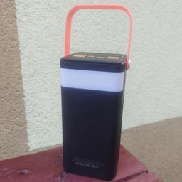 Повербанк Power bank 100000 mAh USB, Type-C, MicroUSB с Led-дисплеем, быстрой зарядкой и встроенными кабелями, белый фото от покупателей 4