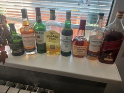 Віскі Laphroaig 10 років витримки 0.7 л 40% (5010019640260_5010019000255)