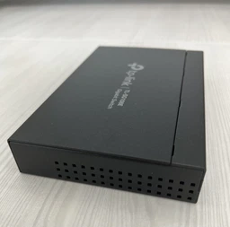 Комутатор TP-LINK TL-SG108E 8*1Гбіт/с / до 32 VLAN одночасно фото від покупців 6