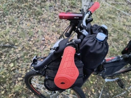 Грипсы ручки велосипедные MTB Ergonomic, с замками, красные фото от покупателей 1