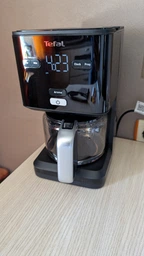 Кавоварка крапельна TEFAL Smart&light CM600810