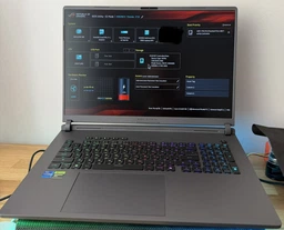 Ноутбук ASUS ROG Strix G18 (2025) G815JMR-S8051 (90NR0LE1-M007E0) Eclipse Gray / 18" IPS WUXGA 144 Гц / Intel Core i7-14650HX / RAM 32 ГБ / SSD 1 ТБ / RTX 5060, 8 ГБ / LAN