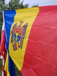 Молдавский флаг, знамя Молдавии 150*90 см с люверсами для флагштока, национальный государственный баннер страны Молдавия