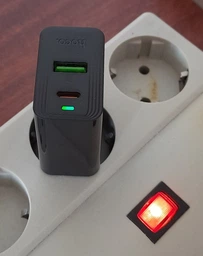 СЗУ Hoco CS94A Leader PD20W+QC3.0 charger(EU) Black