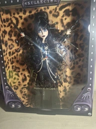 Лялька Монстер Хай колекційна Ельвіра Володарка темряви Monster High Skullector Elvira Mistress of The Dark Mattel (HYV99) (HYV99)