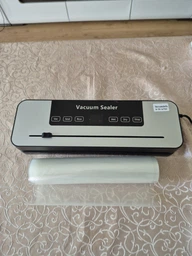 Вакууматор побутовий Vacuum Sealer для продуктів – кухонний вакуумний пакувальник для дому фото від покупців 3