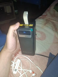 Повербанк 100000 mah 20W Super Fast Charge 10269 з LED дисплеєм і швидкою зарядкою PD/QC 3 порта powerbank павербанк для телефона apple айфона iphone самсунг samsung роутера планшета універсальний з ліхтариком чорний фото від покупців 5