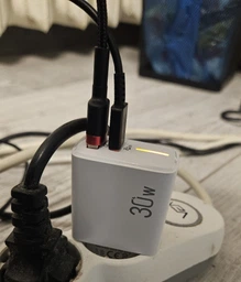 Мережевий зарядний пристрій для смартфона айфона айпада швидка зарядка 30W GaN блок адаптер з двома портами USB та Type C блочок SmartCharge універсальний для Samsung Huawei Xiaomi iPad iPhone 15 16 17 pro max plus mini юсб тайп сі живлення фото від покупців 4