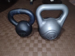 Гиря битумная Rebel Active RBA-2323-08 8 кг (5901890111607)
