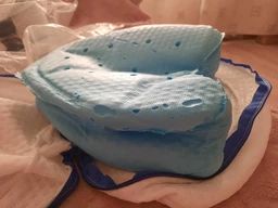 М'яка ортопедична подушка для ніг Contour Leg Pillowсо знімним чохлом Білий 23х23х14,5 см (SH778812)