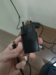 Зарядний пристрій Grand-X CH-03W, 1×USB, 5 В/2,1 А(DL_0B8886CE4A27)