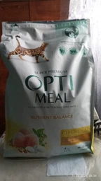 Сухий корм для дорослих котів Optimeal Nutrient Balance з куркою 4 кг (4820083905575)