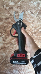 Секатор аккумуляторный VOLLYX BLACK 21V кусторез садовые ножницы + 2 АКБ + кейс фото от покупателей 1