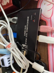 Переключатель KVM 2 порта USB 3.0 для 2 компьютеров / ноутбуков 4K 60Hz, управления одним комплектом клавиатуры, мыши и монитора фото от покупателей 2