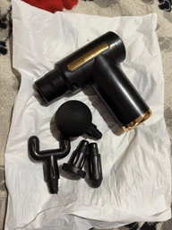 Масажер Портативний ручний перкусійний Mini Massager Gun із вбудованим екраном, акумуляторний фото від покупців 2