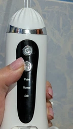 Ирригатор для полости рта 200 мл портативный аккумуляторный с 4 насадками Oral Irrigator, беспроводной с 3 режимами работы для ухода за зубами, деснами и брекетами Синий, AND-1-37-Blue фото от покупателей 5