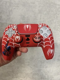 Качественный защитный силиконовый чехол Spider-Man Red для геймпада Sony DualSense PS5 + накладки на стики [466129679] фото от покупателей 1