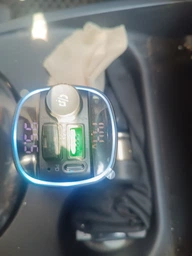 Автомобільний ФМ трансмітер FM модулятор з Bluetooth адаптер для автомобіля зі швидкою зарядкою підсвіткою мікрофоном блютуз CAR C22 PD Type-C + USB 22Вт напруга АКБ трансміттер перехідник для гучного зв'язку фото від покупців 3