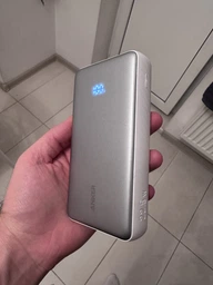Портативний зарядний пристрій Anker - 10000 mAh 22.5W Built-In USB-C Cable White (7227886) фото от покупателей 1