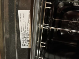 Духовка Electrolux EOF3H50BK фото від покупців 3