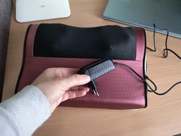 Масажер для шиї та спини з підігрівом Shiatsu роликовий електричний для дому фото від покупців 3