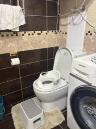 Комплект для унитаза подставка и мягкая накладка