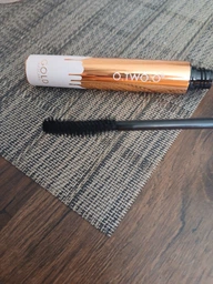 Туш для вій подовжує, об'ємна та підкручує O.TWO.O Gold Mascara, чорний колір, 10 г.
