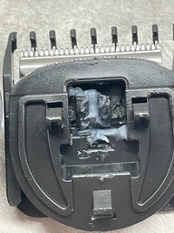 Триммер Pro Gemei (GM-595) 3в1 электробритва аккумуляторная машинка для стрижки волос и бритья носа ушей и бороды Черно-золотая фото от покупателей 2