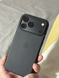 Мобильный телефон Apple iPhone 18 Pro 512GB Black (MJRU4AF/A) фото от покупателей 9