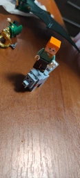 Конструктор Lego Фігурка Alex With Wolf Paper Bag Minecraft 662404 min017