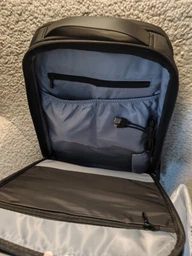Рюкзак для ноутбука 15,6" Mark Ryden MR9008 с USB-портом (Черный) фото от покупателей 1