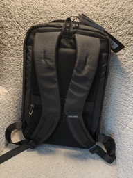 Рюкзак для ноутбука 15,6" Mark Ryden MR9008 с USB-портом (Черный)