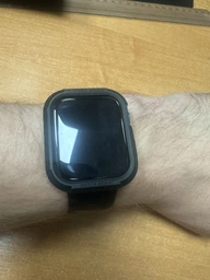 Чохол Spigen Rugged Armor для Apple Watch 4/5/6/SE 44mm Olive Green (062CS26015) фото від покупців 2
