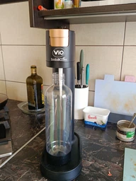Аппарат для газирования воды с многоразовой бутылкой и баллоном CO2 ViO SodaBoom SB-192