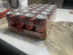 Блок Coca-Cola Vanilla 12х330 мл фото від покупців 3